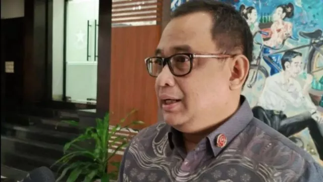 Ari Dwipayana Respons soal Kunker Jokowi Disebut Buntuti Kampanye Ganjar Pranowo - GenPI.co