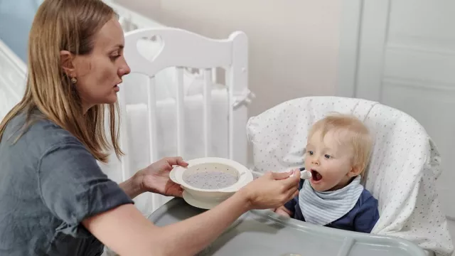 Dokter Spesialis Anak Minta Orang Tua Perhatikan Kebutuhan Zat Besi pada Bayi - GenPI.co