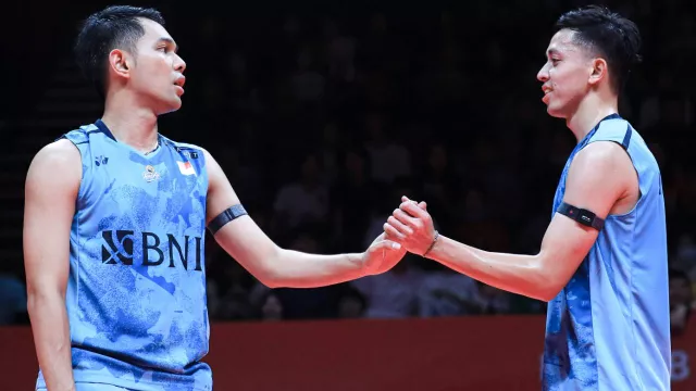 Kesabaran Bawa Fajar/Rian Lolos ke Semifinal BWF World Tour Finals 2023 - GenPI.co