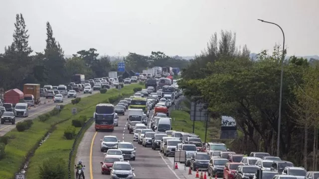 Libur Natal, 69.930 Kendaraan Tercatat Keluar Jakarta - GenPI.co