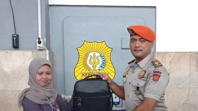 Libur Natal, Daop 6 Yogyakarta Amankan 10 Barang Pelanggan, Ada HP hingga Laptop - GenPI.co