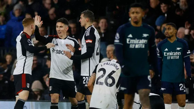 Menang Dramatis atas Arsenal, Fulham Ukir Rekor Baru - GenPI.co