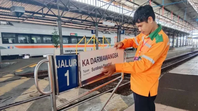 5,56 Juta Penumpang Naik Kereta di Daop 4 Semarang - GenPI.co
