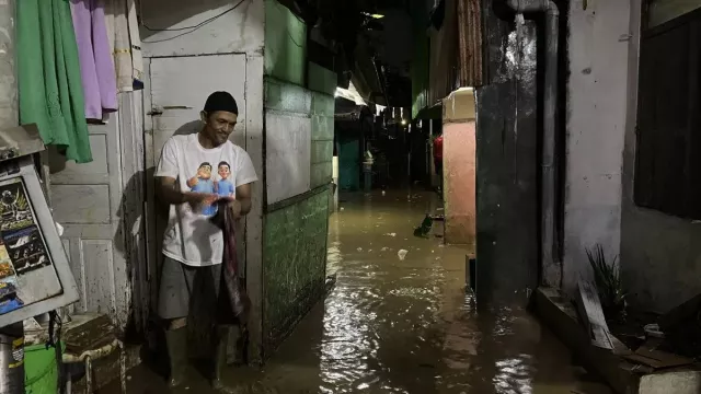 Banjir di Braga Bandung, 150 Jiwa Mengungsi - GenPI.co