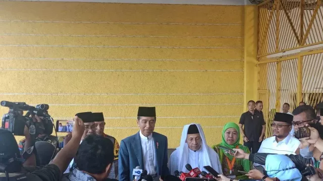 Jokowi Bantah Ada Menteri Bakal Mundur: Kabarnya dari Siapa? - GenPI.co