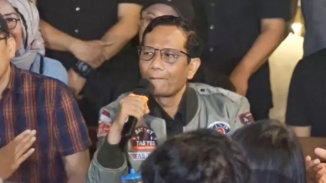 Berencana Mundur dari Kabinet Jokowi, Mahfud MD: Menunggu Timing - GenPI.co