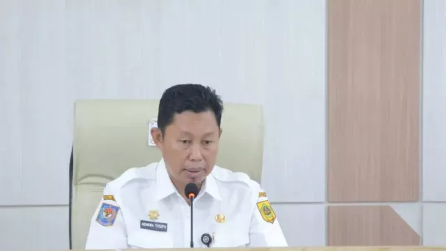 Pj Bupati Bogor Undang Pelaku Tambang Diskusi Seusai Blokir Jalan Raya - GenPI.co