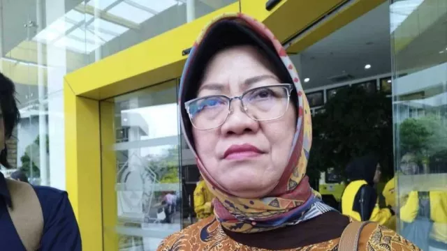 Siti Zuhro: Prabowo Subianto Akan Rangkul Parpol Lain, Termasuk PDIP - GenPI.co