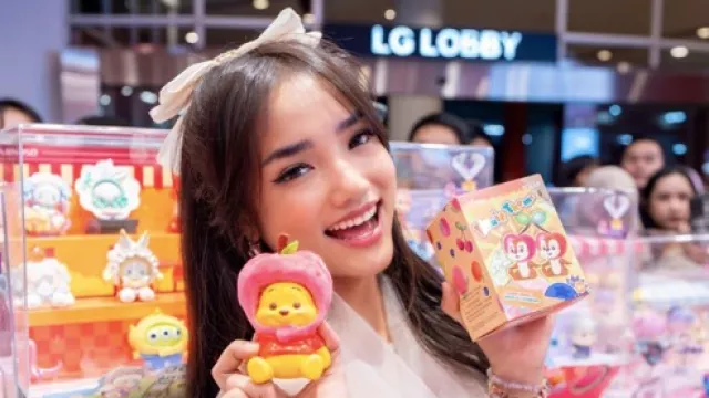 10 Artis Top Happy Belanja di Miniso Pink, Dari Fuji Sampai Verrell Bramasta - GenPI.co