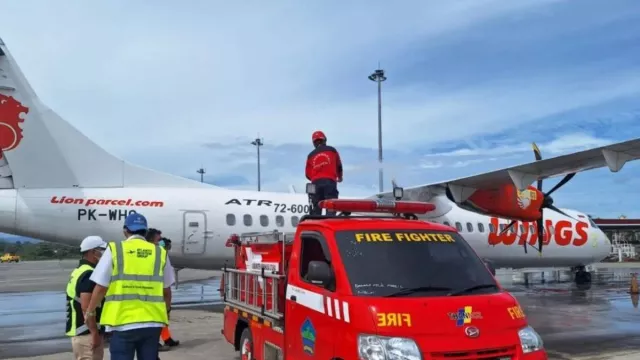 Bandara Sam Ratulangi Ditutup Gegara Erupsi Gunung Ruang, 7.039 Penumpang Terdampak - GenPI.co