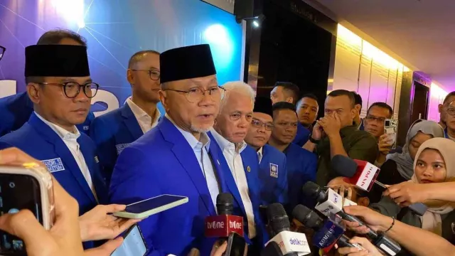 Isi Kursi Menteri Kabinet Prabowo, Zulkifli Hasan: Kader PAN Hebat-hebat - GenPI.co