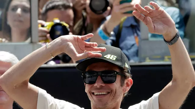 Tak Sabar, Legenda MotoGP Valentino Rossi Mulai Balapan Lagi - GenPI.co Tak Sabar, Legenda MotoGP Valentino Rossi Mulai Balapan Lagi - GenPI.co