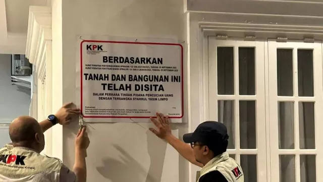 KPK Sita Rumah Orang Kepercayaan Syahrul Yasin Limpo di Parepare - GenPI.co KPK Sita Rumah Orang Kepercayaan Syahrul Yasin Limpo di Parepare - GenPI.co