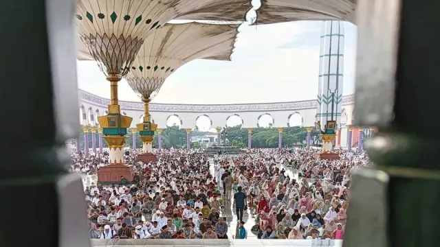 Lebaran 2025: Kemenag Imbau Masjid di Jalur Mudik Buka 24 Jam - GenPI.co Lebaran 2025: Kemenag Imbau Masjid di Jalur Mudik Buka 24 Jam - GenPI.co