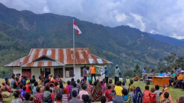TNI: Warga di Distrik Bibida Sempat Mengungsi ke Gereja Seusai OPM Berulah - GenPI.co