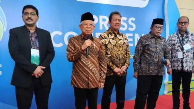 Pemecatan Ketua KPU RI Hasyim Asy’ari, Ma’ruf Amin: Pelajaran Moralitas - GenPI.co Pemecatan Ketua KPU RI Hasyim Asy’ari, Ma’ruf Amin: Pelajaran Moralitas - GenPI.co