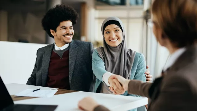 Cara Pasangan Sukses Bangun Kekayaan Bersama, Patut Dicontoh - GenPI.co Cara Pasangan Sukses Bangun Kekayaan Bersama, Patut Dicontoh - GenPI.co