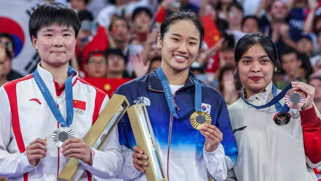 Raih Perunggu di Olimpiade Paris 2024, Gregoria: Kado untuk Indonesia - GenPI.co Raih Perunggu di Olimpiade Paris 2024, Gregoria: Kado untuk Indonesia - GenPI.co