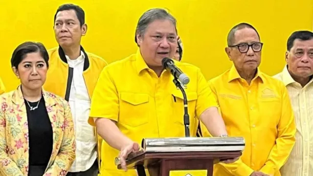 Airlangga Hartarto Mundur, Jusuf Hamka: Kalaupun Keinginan Pribadi, Saya Ragu - GenPI.co Airlangga Hartarto Mundur, Jusuf Hamka: Kalaupun Keinginan Pribadi, Saya Ragu - GenPI.co