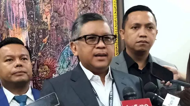Ada yang Ingin Ambil Alih Partai, Hasto Kristiyanto: Jangan Main-main dengan PDIP - GenPI.co