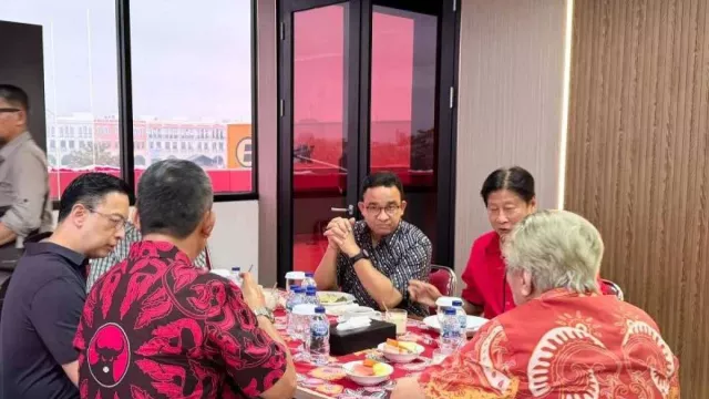 Anies Baswedan Sambangi Kantor PDIP Jakarta, Jubir: Bahas Program Wong Cilik - GenPI.co
