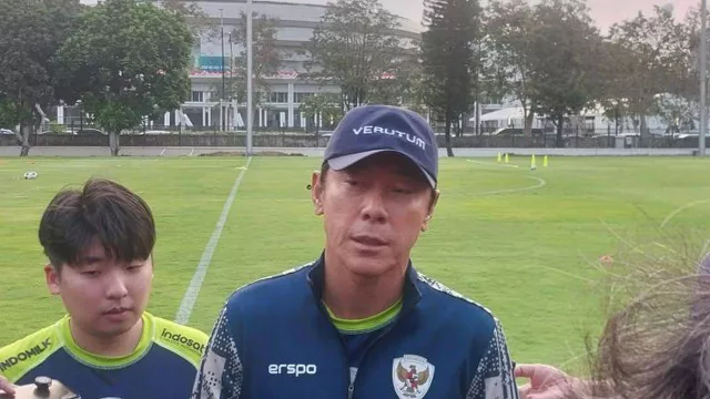 Pesan Tegas Shin Tae Yong Jelang Arab Saudi vs Timnas Indonesia: Bola Itu Bundar! - GenPI.co