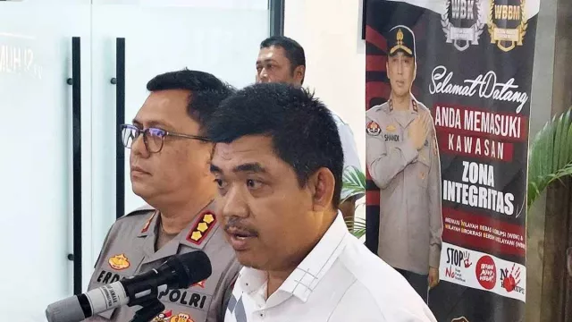 Densus 88 Tangkap Terduga Teroris Terafiliasi AQAP di Gorontalo - GenPI.co Densus 88 Tangkap Terduga Teroris Terafiliasi AQAP di Gorontalo - GenPI.co