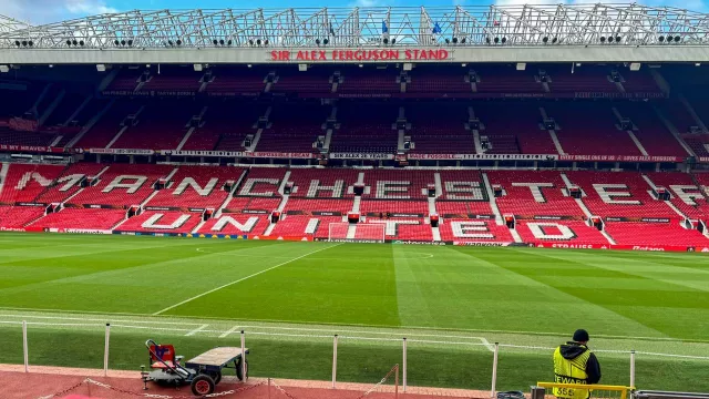 Baru Kerja 5 Bulan, Direktur Olahraga Manchester United Resmi Mengundurkan Diri - GenPI.co