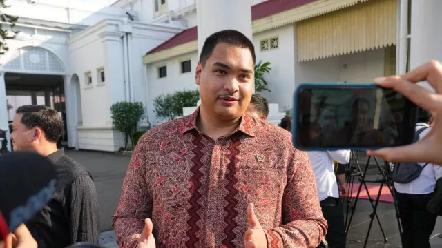 Menpora Dito Ingin 29 Atlet Indonesia di Olimpiade 2024 Paris Cetak Sejarah - GenPI.co Menpora Dito Ingin 29 Atlet Indonesia di Olimpiade 2024 Paris Cetak Sejarah - GenPI.co