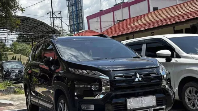 2 Mobil Pemprov Kalimantan Selatan Berada di Kantor Polisi Terkait OTT KPK - GenPI.co