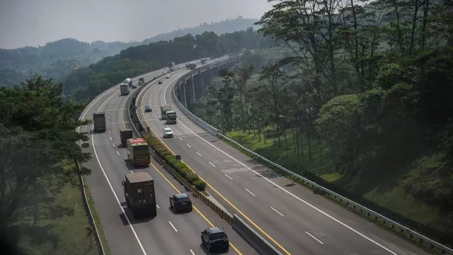 Libur Natal dan Tahun Baru, 3 Ruas Jalan Tol Difungsionalkan - GenPI.co