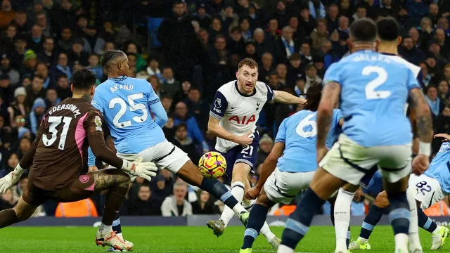 Man City Dibantai Tottenham di Etihad Stadium, Pep Guardiola Bongkar Biang Keladi - GenPI.co