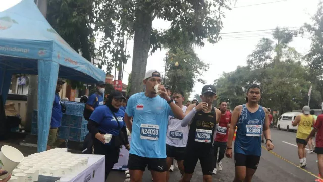 Borobudur Marathon Berjalan Sukses Berkat Le Minerale - GenPI.co