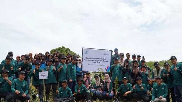 PLN Tanam 1.400 Pohon dalam Program Energizing Green Spaces - GenPI.co