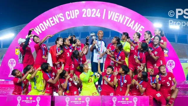 Sukses Juara Piala AFF Putri 2024, Timnas Putri Indonesia Sampaikan Pesan Haru - GenPI.co