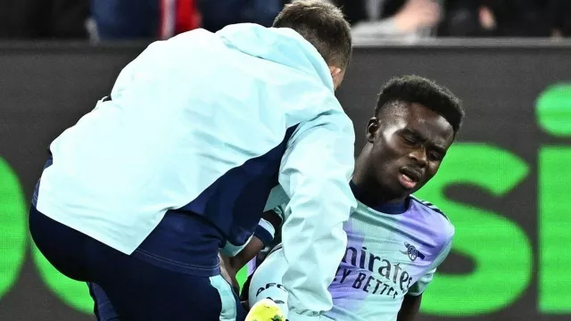 Cedera Panjang, Bukayo Saka Resmi Tinggalkan Arsenal - GenPI.co