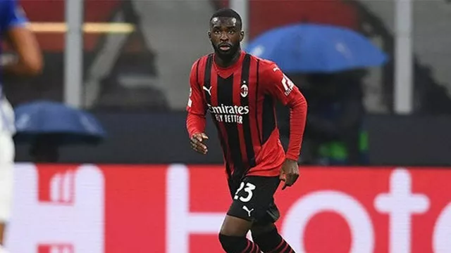 Sergio Conceicao Datang, AC Milan Lepas Fikayo Tomori ke Juventus - GenPI.co