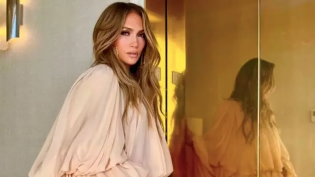 Cerai, Jennifer Lopez Simpan Cincin Tunangan dari Ben Affleck - GenPI.co