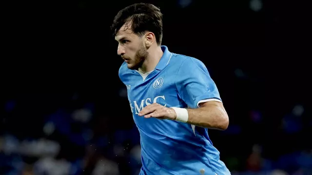 PSG Datangkan Khvicha Kvaratskhelia dari Napoli, Rogoh Kocek Hingga Rp 1,3 Triliun - GenPI.co