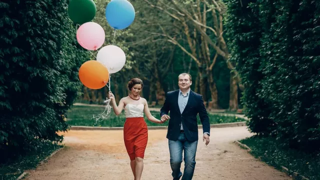 Inspirasi Foto Pre-Wedding, Ide Kreatif untuk Momen Tak Terlupakan - GenPI.co