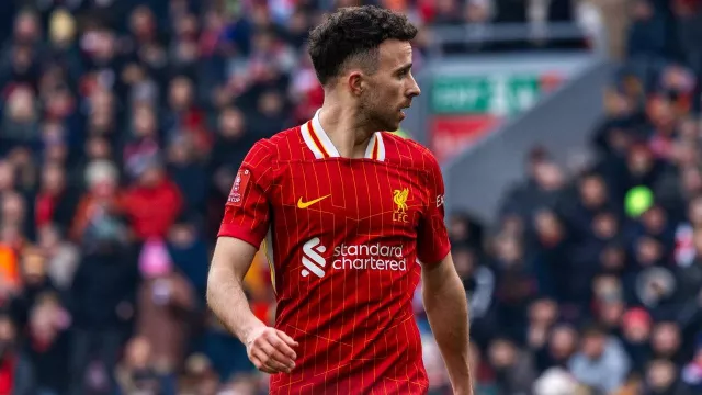 Arne Slot Pastikan Diogo Jota Main di Laga Nottingham Forest vs Liverpool - GenPI.co