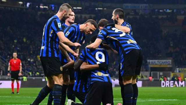 Tempel Ketat Napoli, Inter Milan Belum Pikirkan Juara Serie A Italia - GenPI.co