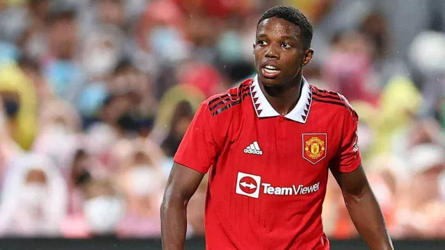 Manchester United Kedatangan Patrick Dorgu, Tyrell Malacia Susul Antony ke Spanyol - GenPI.co