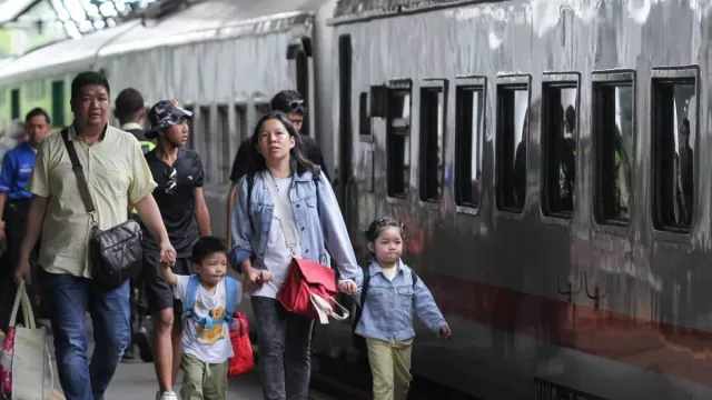 Kereta Api PSO KAI Makin Diminati, Jumlah Penumpang Naik 11,49% - GenPI.co