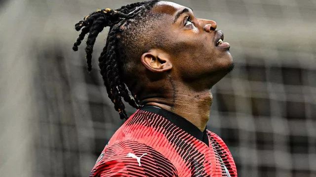 Cocok dengan Joao Felix, AC Milan Siap Lepas Rafael Leao ke Barcelona - GenPI.co