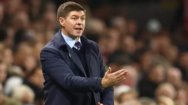 Eks Liverpool Dukung Steven Gerrard Latih Klub Liga Inggris - GenPI.co