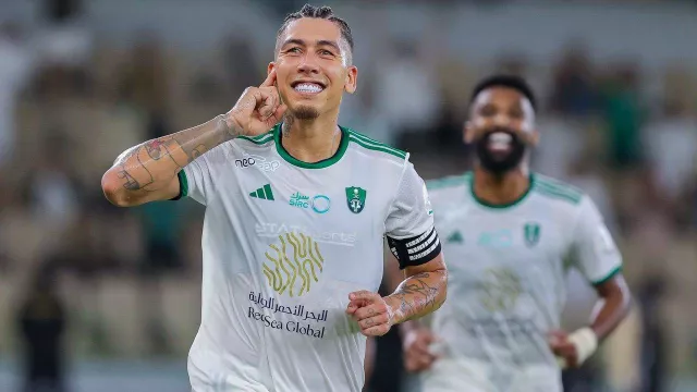 Dicoret Al Ahli, Roberto Firmino Mendekat ke Arsenal - GenPI.co