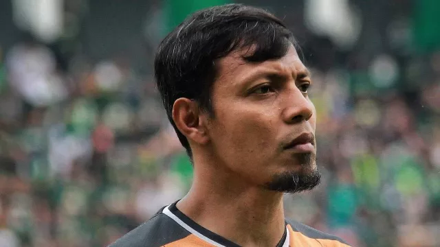 Profil Bejo Sugiantoro, Legenda Persebaya yang Meninggal Dunia karena Serangan Jantung - GenPI.co