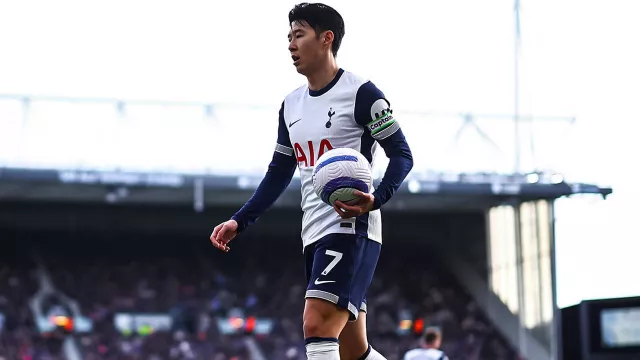 Manchester United Turuti Saran Ruben Amorim, Son Heung Min Jadi Target Utama - GenPI.co