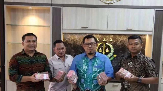 Kejati Kaltim Sita Rp 2,5 Miliar dari Bos PT RPB soal Kasus Korupsi Perusda Tambang - GenPI.co